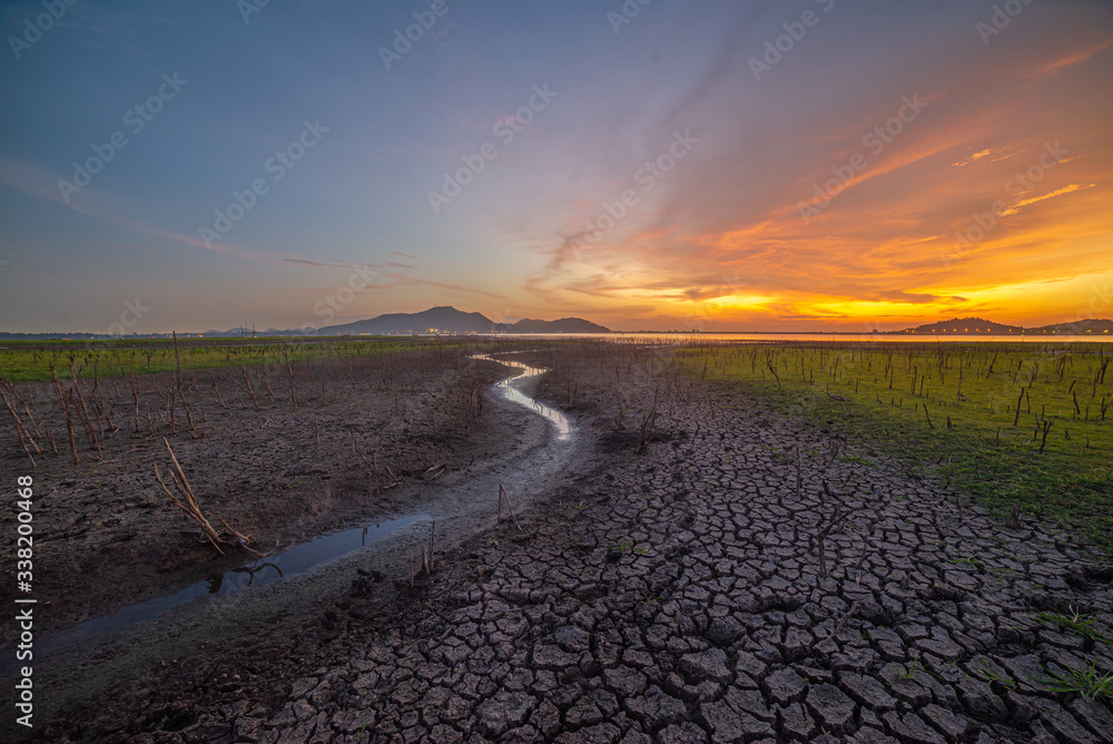Rivers, lakes, arid with the sky at sunset