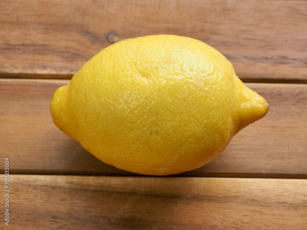 신선한 유기농 과일 노란색 레몬 
