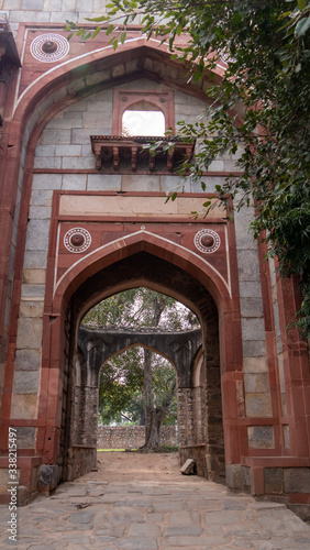 close up of an entrance gate at humayuns tomb in delhi  india