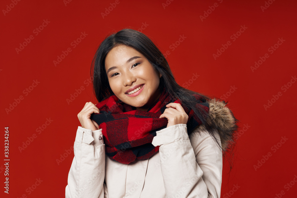 Fototapeta premium beautiful woman lifestyle studio isolated background model