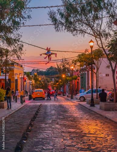 Photography Vanishing point view of a sunset at the center of Oaxaca
