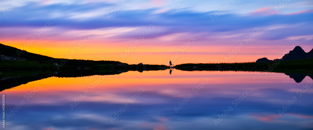 Φωτογραφία Banner, web page or cover template of couple in love by lake in mountains