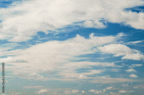 Fototapeta Naklejka Na Ścianę i Meble -  Beautiful clouds on a background of blue sky