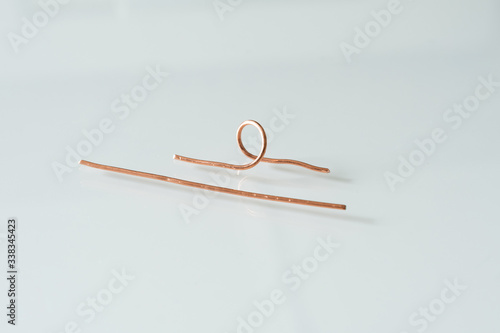 Materials science - Wire and tension-free deformed copper dwire
