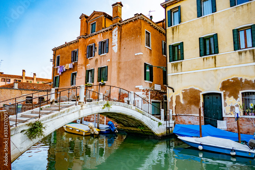 Venezia (Veneto) - Panorami e particolari della città a colori © Alessandro Calzolaro