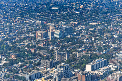 Photography Panoramic view of the city of Toronto, with residential areas and a factory downtown