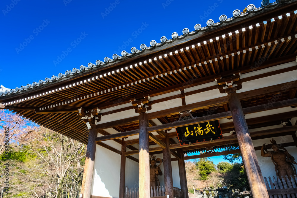 Obraz premium 飯能市 能仁寺 山門