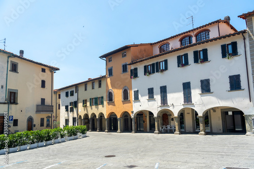 Main square of Reggello, Florence © Claudio Colombo