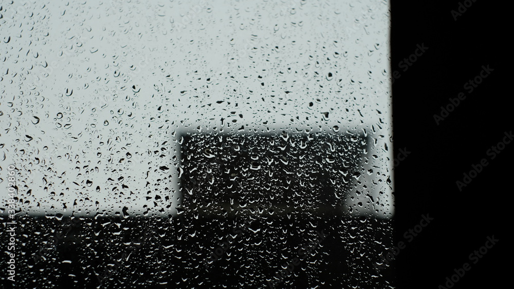 Obraz premium Water rain drops on window. Rain background.