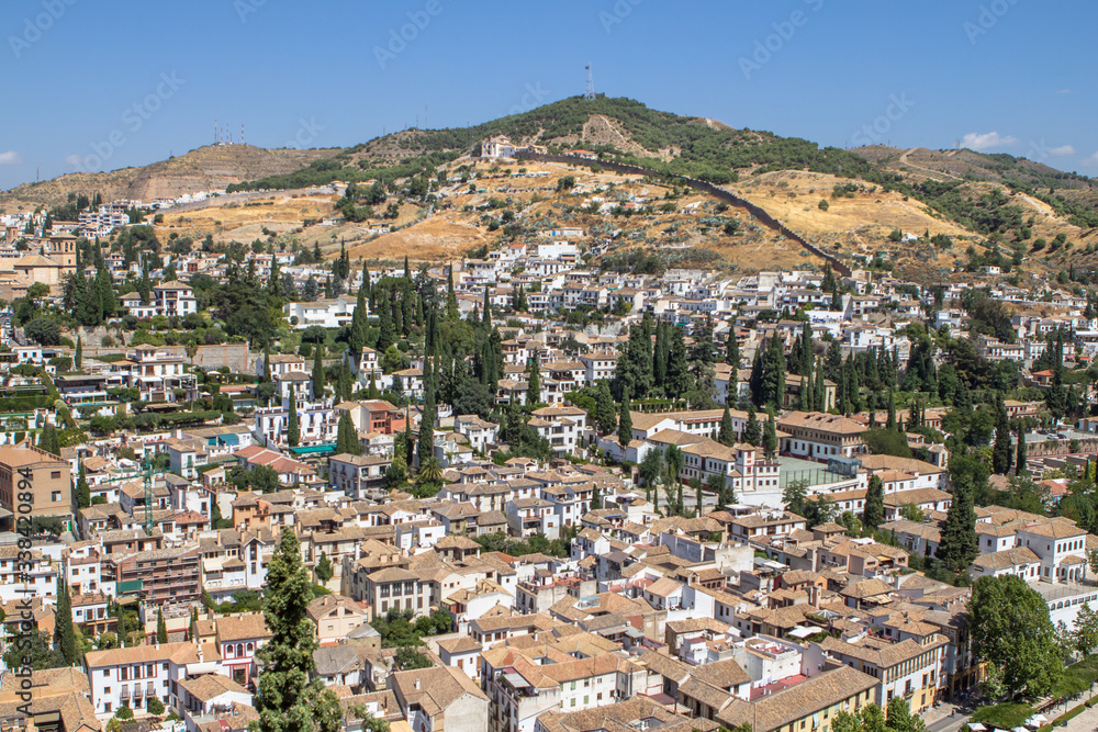Fototapeta premium View of the historical city of Granada, Spain