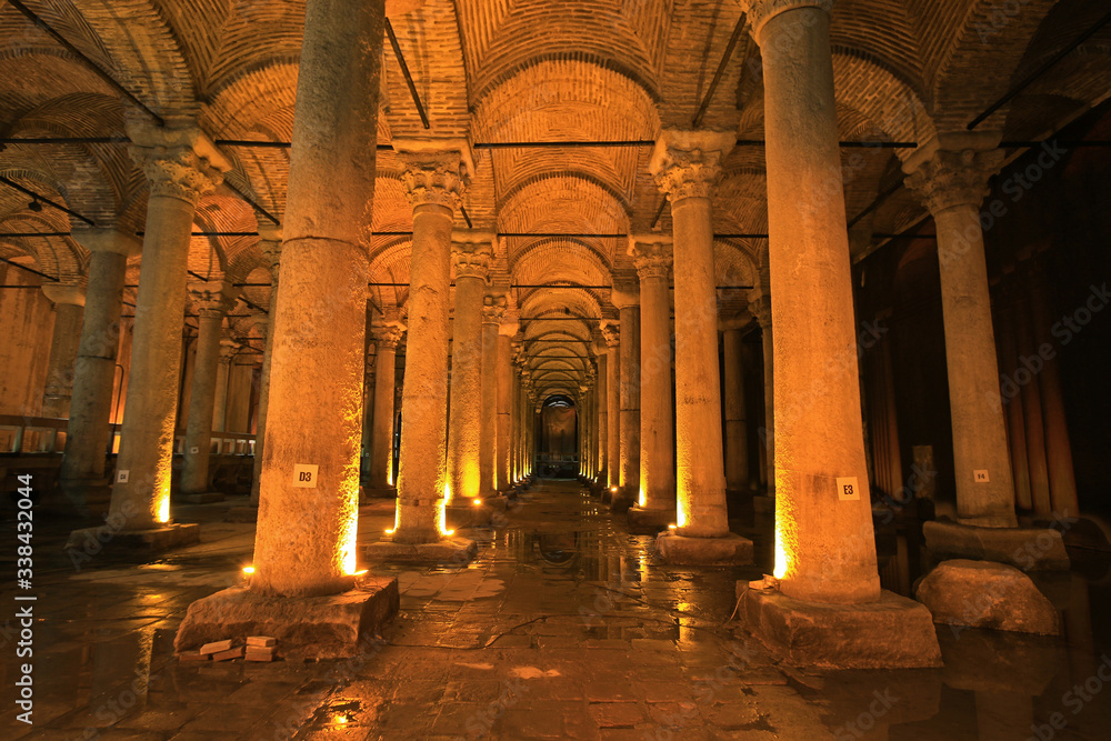 Basilica Cistern, Cisterna Basilica, ancient cisterns in Istanbul