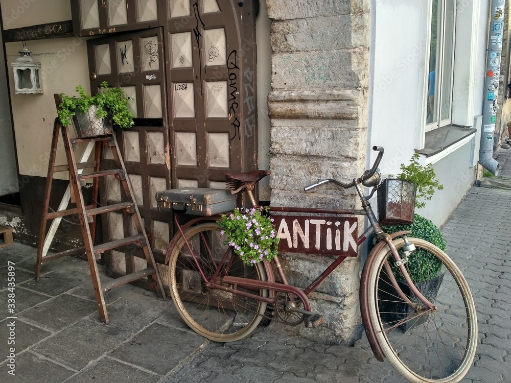 antik antik