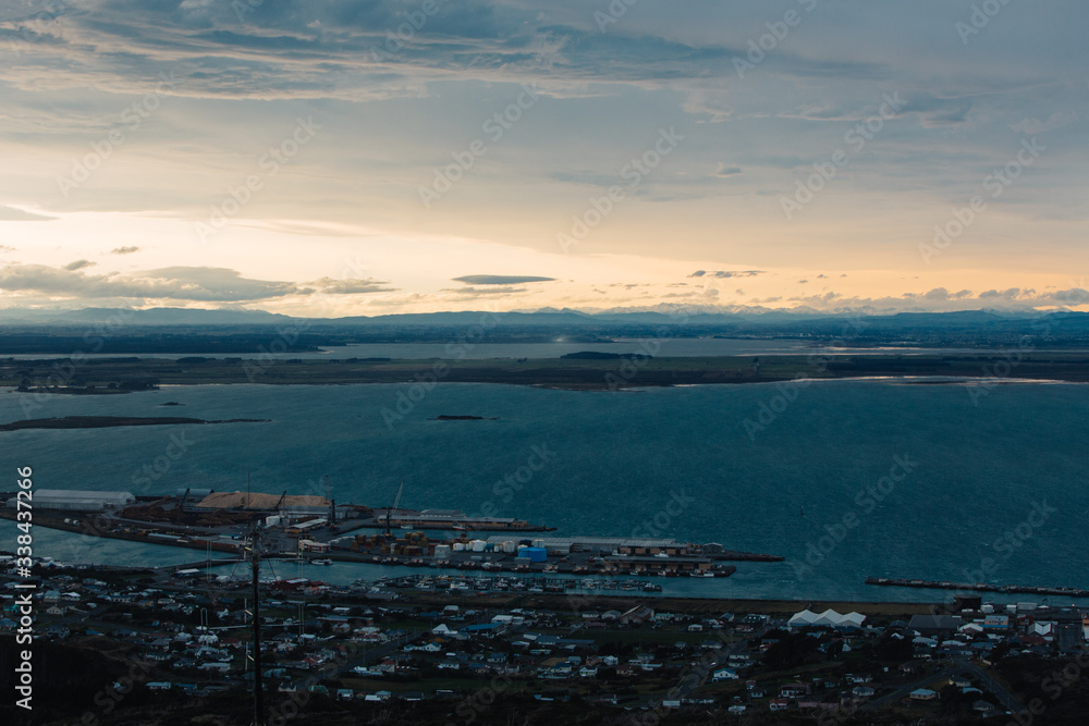 Fototapeta premium Dramatic clouds over the coast of New Zealand