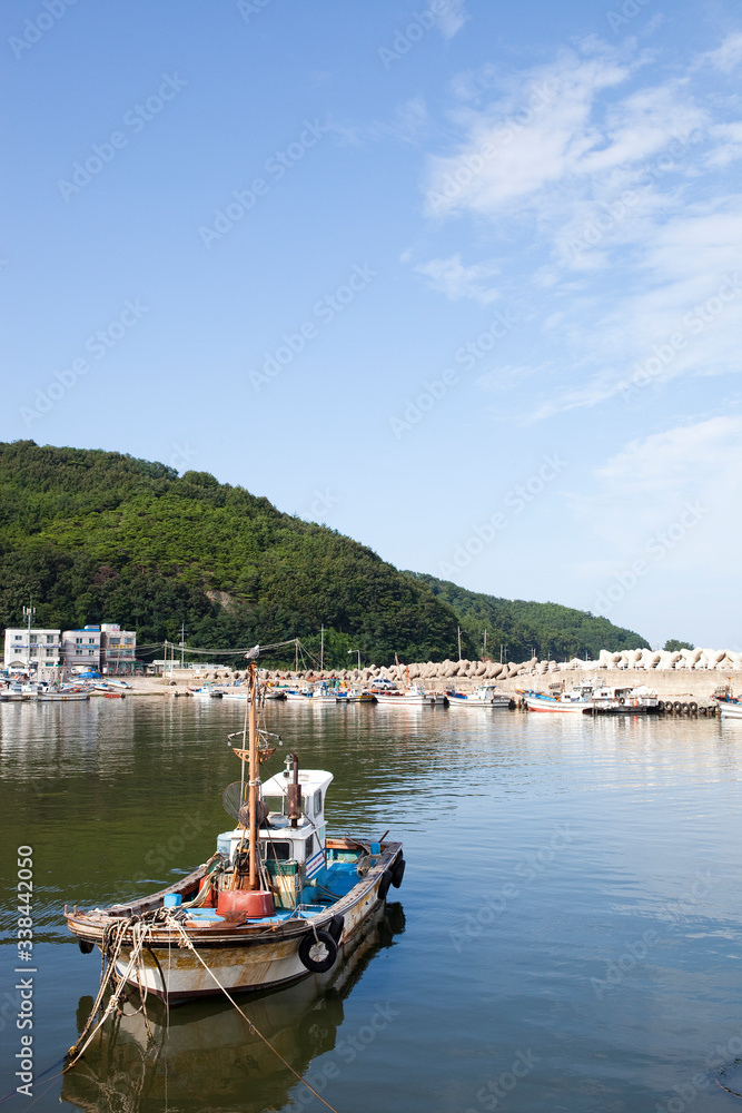 Fishing boat. Gyeongjeong harbor in Yeongdeok-gun, South Korea.

