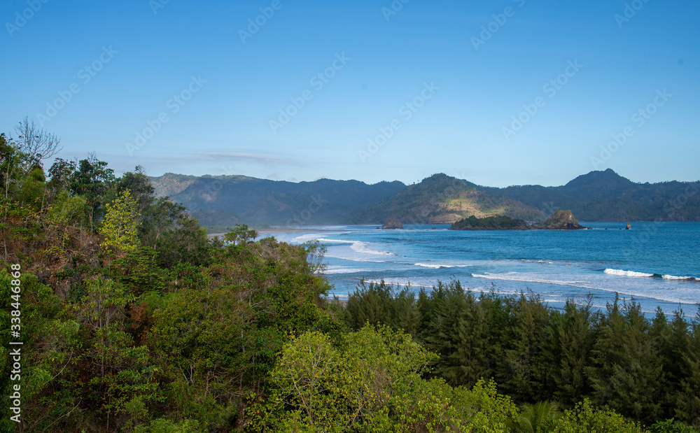 Beach & mountain