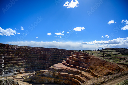 Fotografie Victor Cresson Mine, an active open pit gold mine in Cripple Creek, Colorado, US