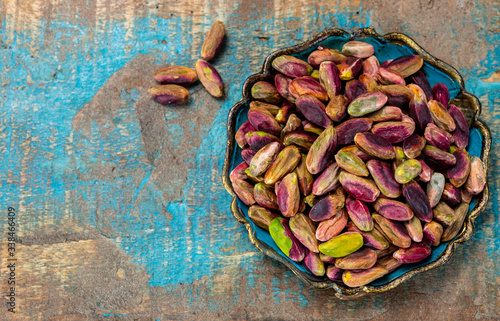 Foto High quality peeled italian pistachio nuts from Bronte, Sicily