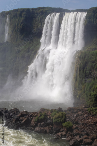cachoeira  cascata  foz do igua  u  natureza