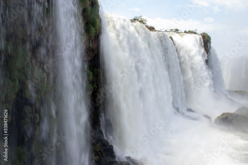 cachoeira  cascata  foz do igua  u  natureza