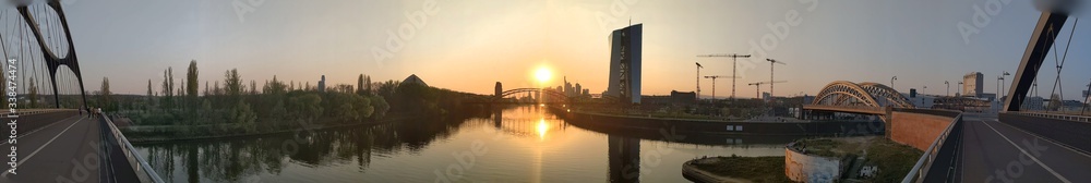 Frankfurt am Main Sonnenuntergang Panorama