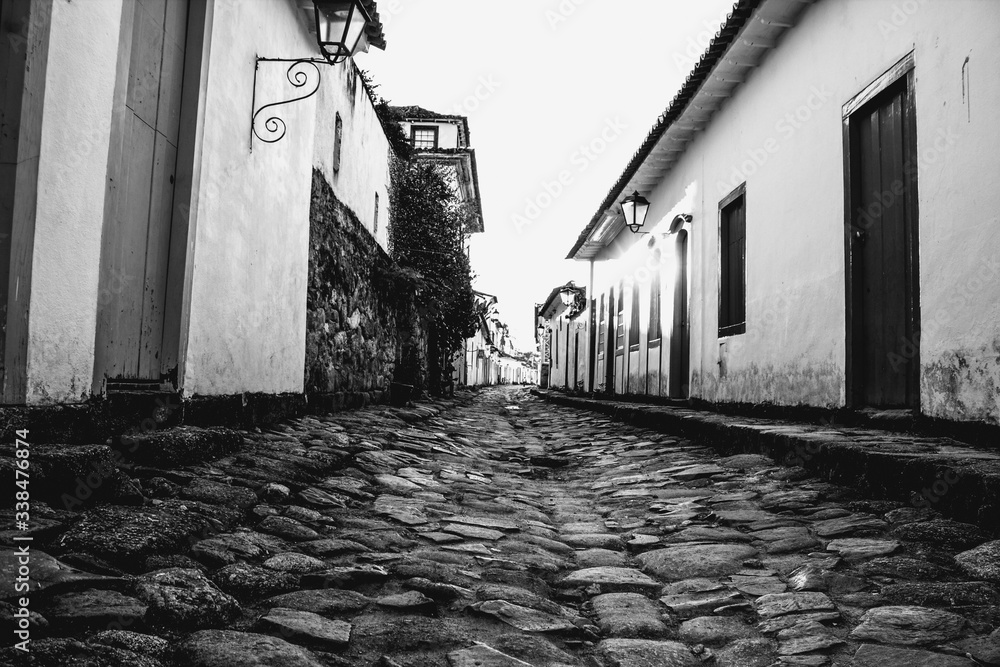 Obraz premium narrow street in the old town