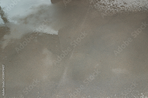 Photos Watering a newly poured floor screed at home to prevent it from cracking