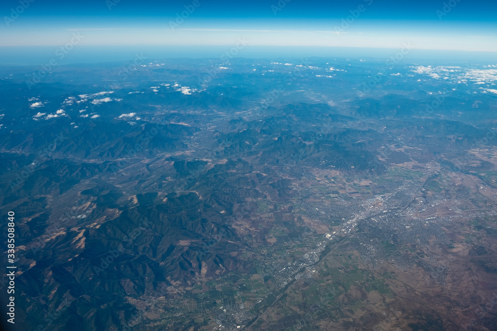 Flying over mountains - Lakes - U.S. lanscapes Flying over mountains - Lakes - U.S. lanscapes