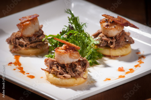 Pulled Pork Sliders with Scallop