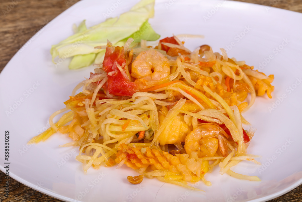 Thai salad with papaya and prawn Thai salad with papaya and prawn