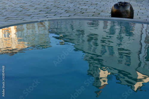 Water mirror