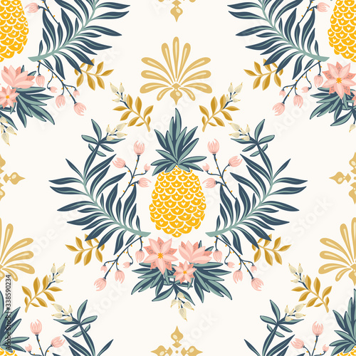 Tropical vintage seamless pattern with pineapple - vector luxury background
