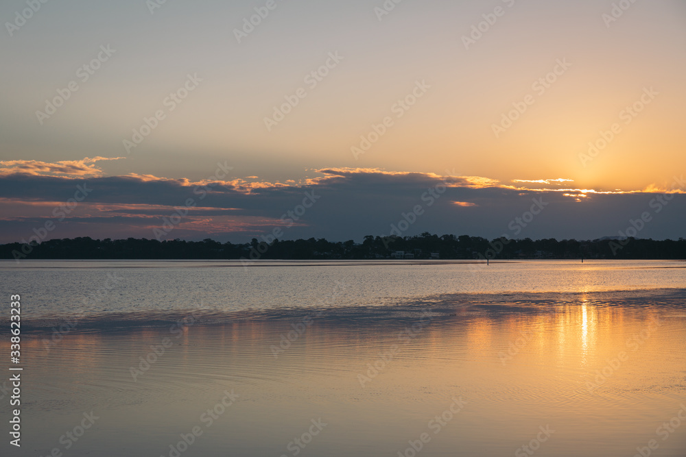 Obraz premium sunrise over the river