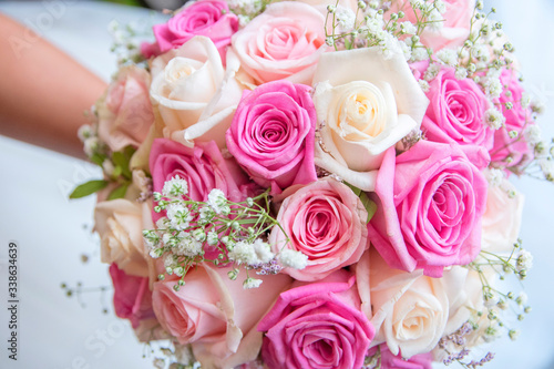 wedding bouquet floral arrangement 