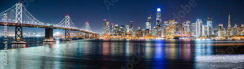 Canvas Print Nighttime view of San Francisco city