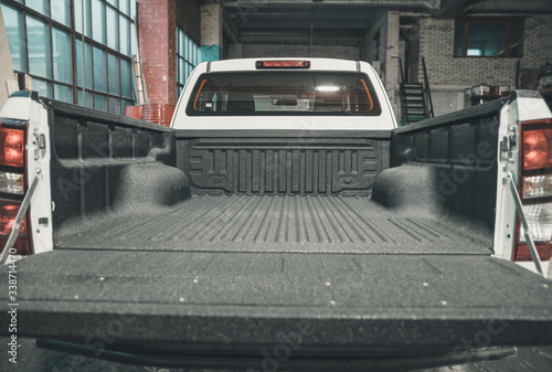 Fotografiet Truck bed liner polyurea coating