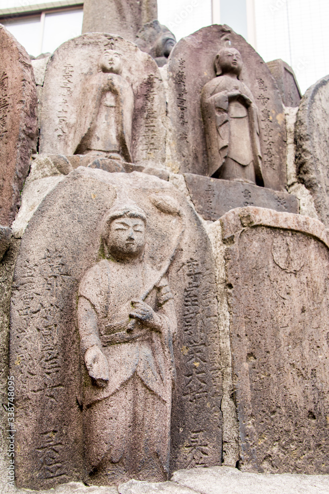 stone statue of buddha