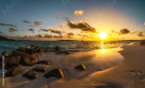 Coucher de soleil sur la mer des Caraïbes