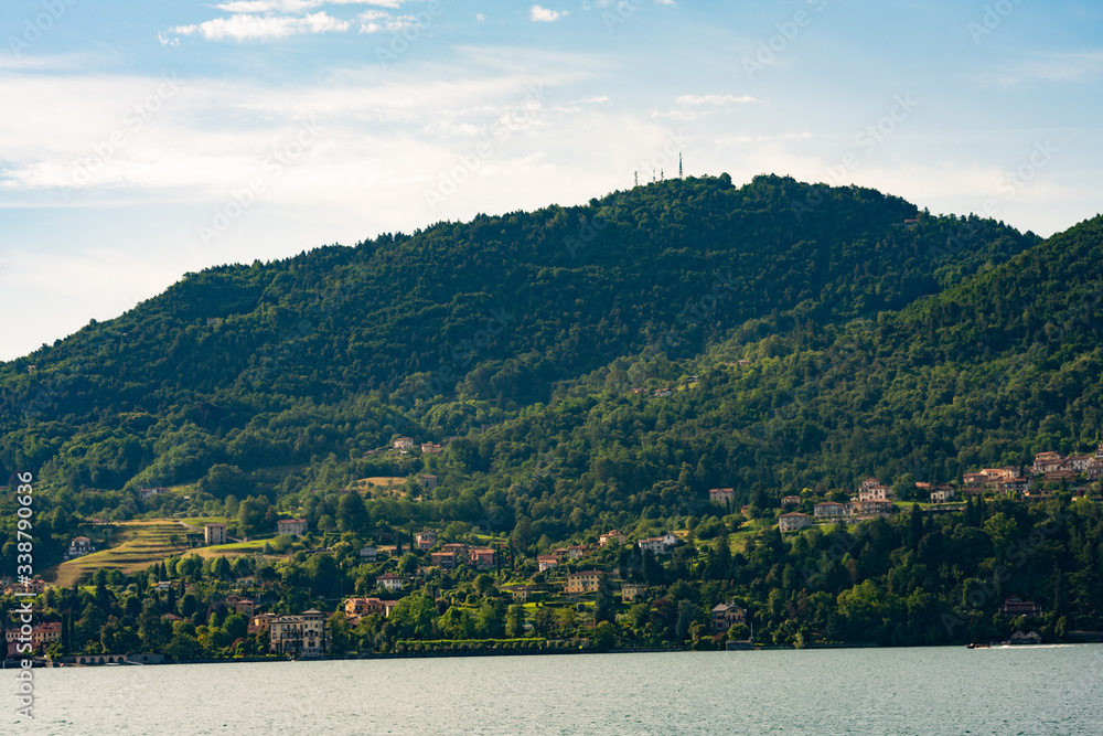 lac de come