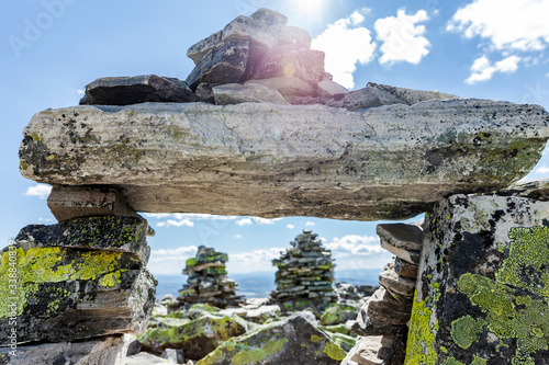 Steinpyramiden am Gipfel des Muen im Rondane Nationalpark, Norwegen