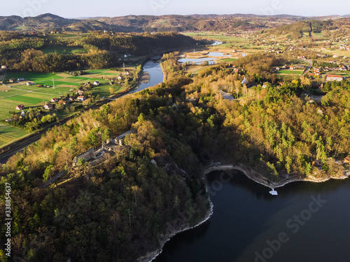 rożnów, kościół, zamek