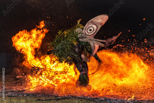 Wallpaper Mural Fire dance, mask festival Papua New Guinea Torontodigital.ca