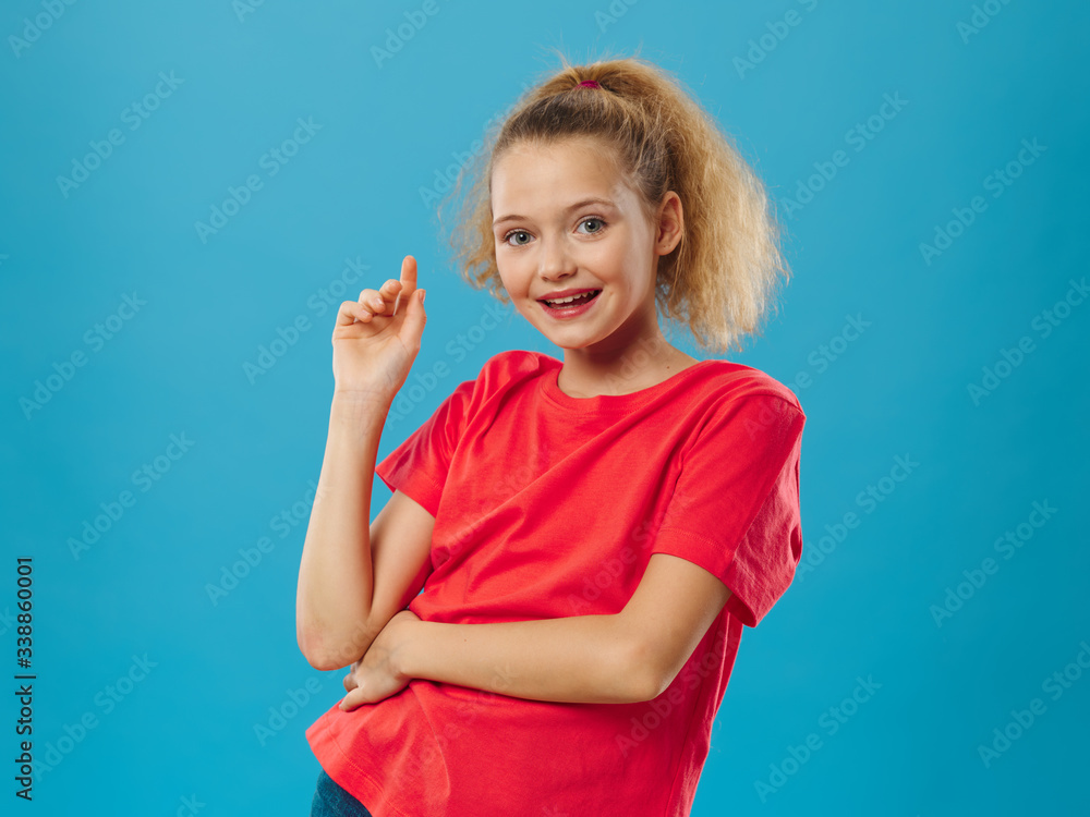 Fototapeta premium little girl showing ok sign