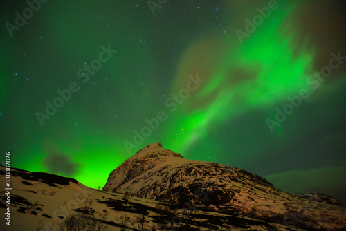 Northern lights in the skies of Norway © Alicina