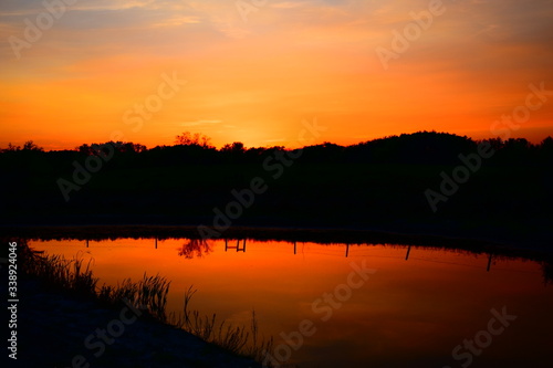 Fototapeta Naklejka Na Ścianę i Meble -  orange prairie sunset
