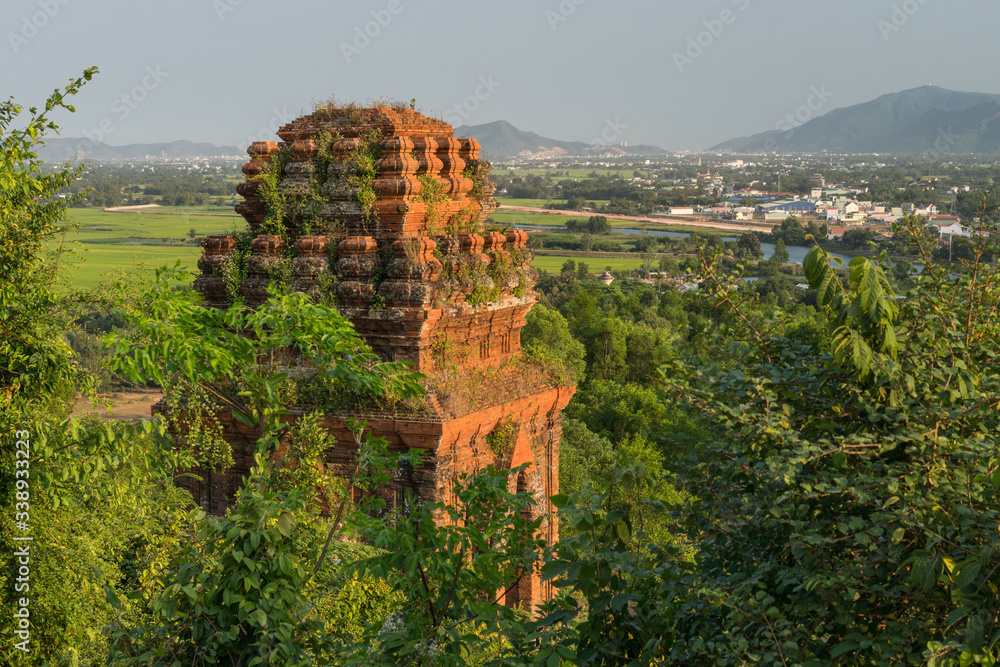 Fototapeta premium Banh It Cham Temple, Quy Nhon, Vietnam