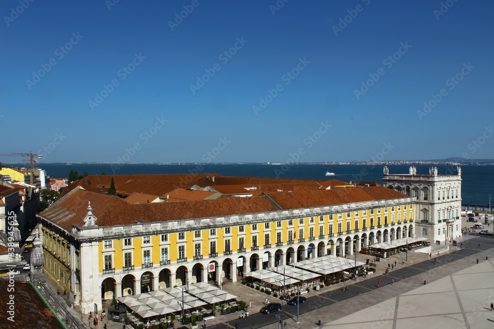Praça do Comércio - Lisboa, Portugal Praça do Comércio - Lisboa, Portugal