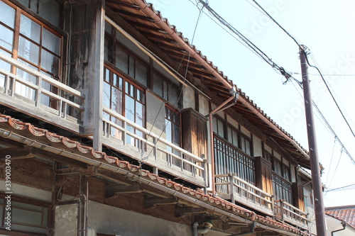 Japanese old type house along the street in Kurayoshi, Tottori, Japan 倉吉市の昔ながらの町屋