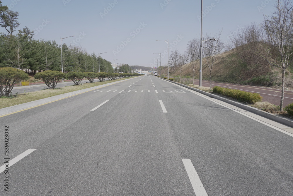 한국 아스팔트 속도 제한 표시기 한국 아스팔트 속도 제한 표시기