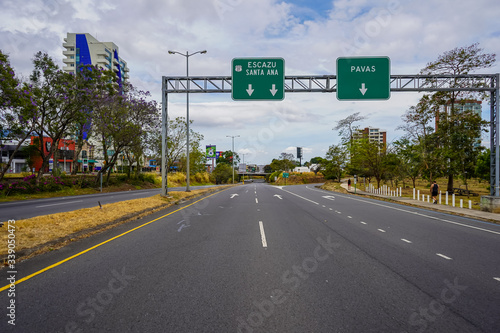 Impressive view of the empty streets of San Jose, near the Sabana, and the center due to quarantine for corona virus in Costa Rica © Gian