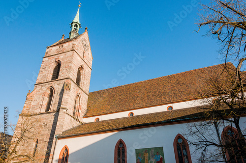 Basel, Martinskirche, Martinskirchplatz, Kirche, Martinsgasse, Altstadt, Altstadthäuser, rhein, Rheinsprung, Rheinbrücke, Basel-Stadt, Stadt, Grossbasel, Frühling, Schweiz photo